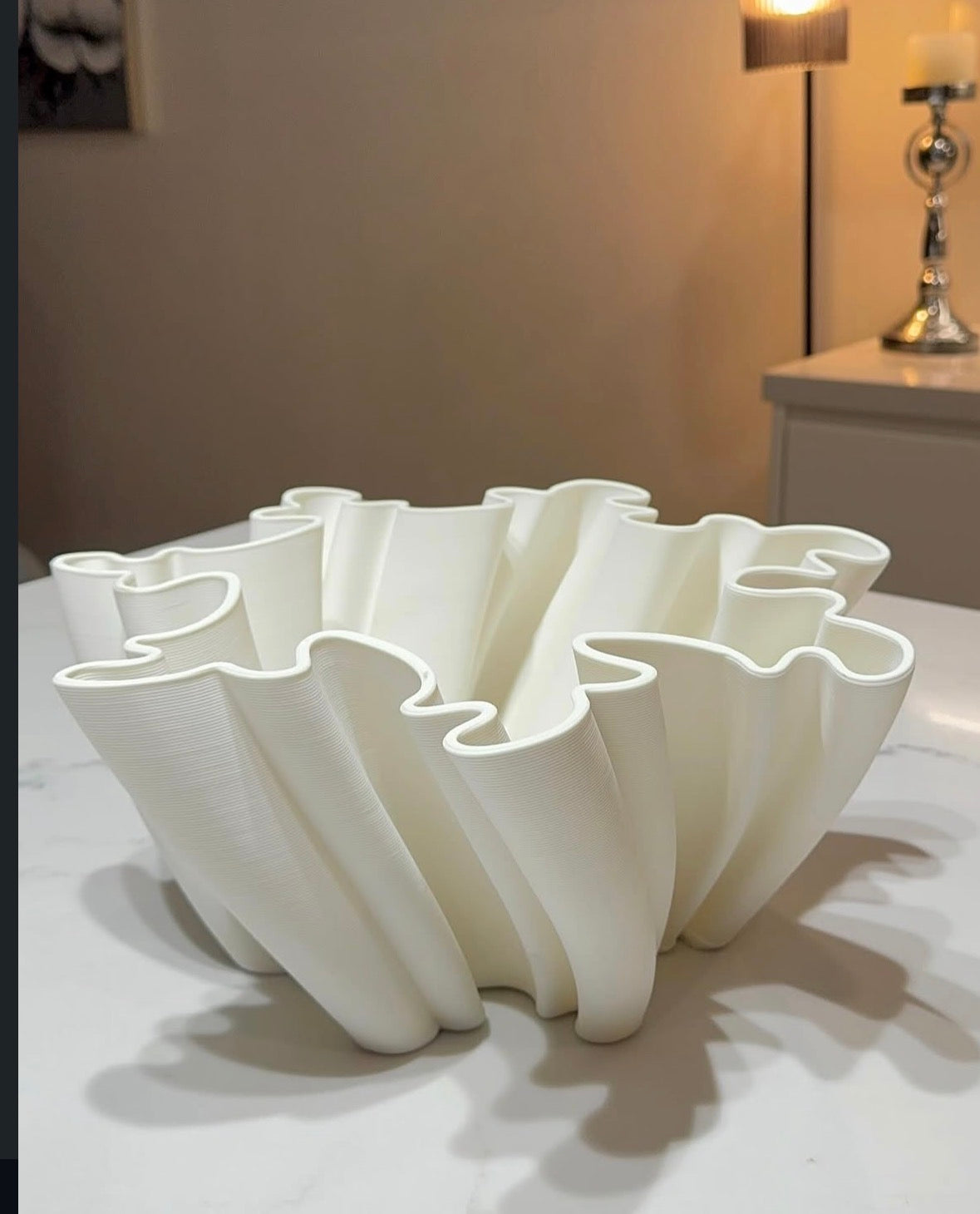 Élan Sculptural Vase