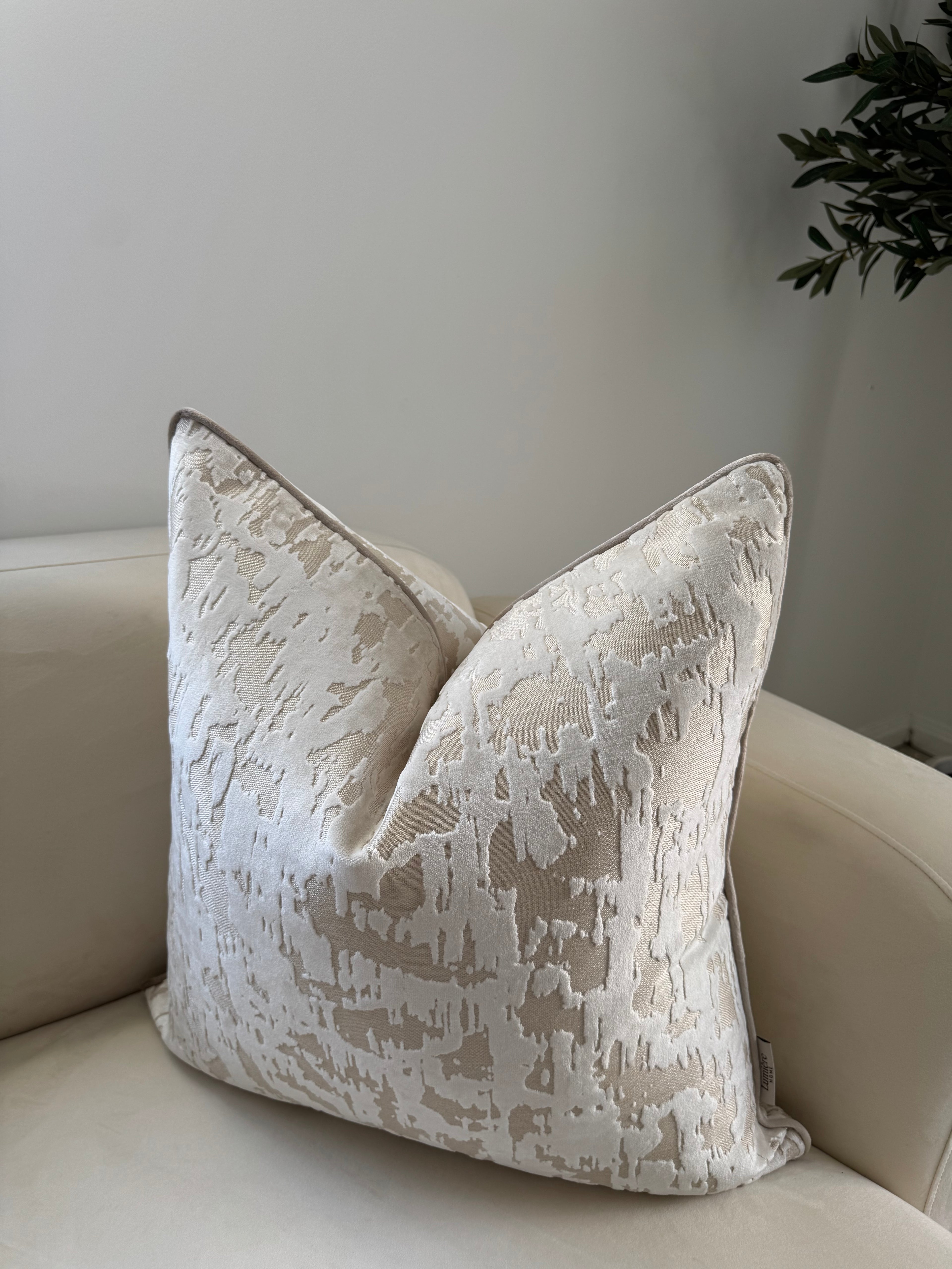 Belle Cushion Cover 55x55cm