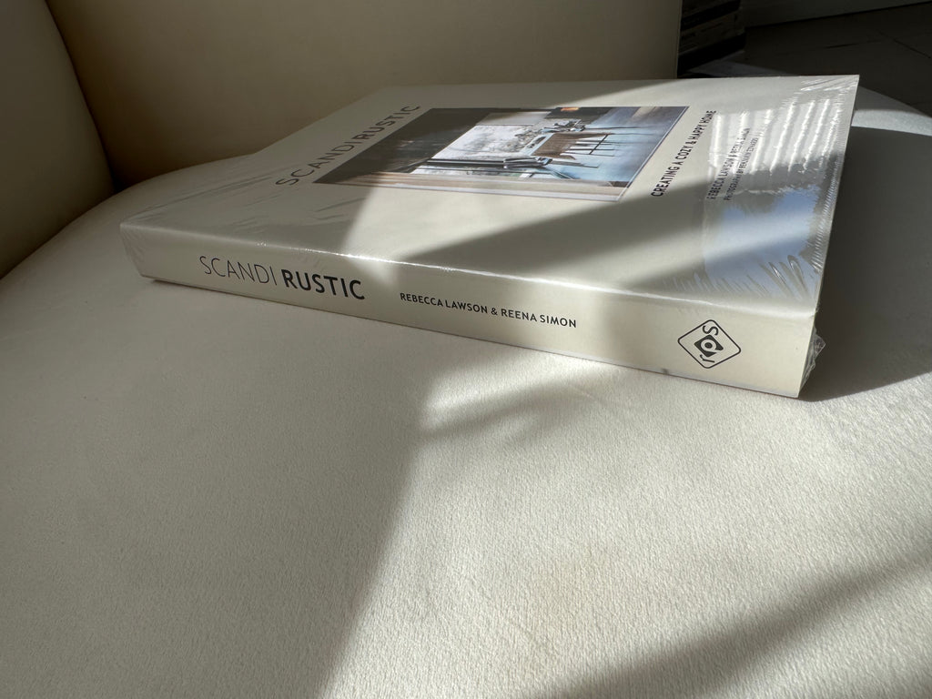 “Scandi Rustic” Creating a Cozy & Happy Home Decorative Book
